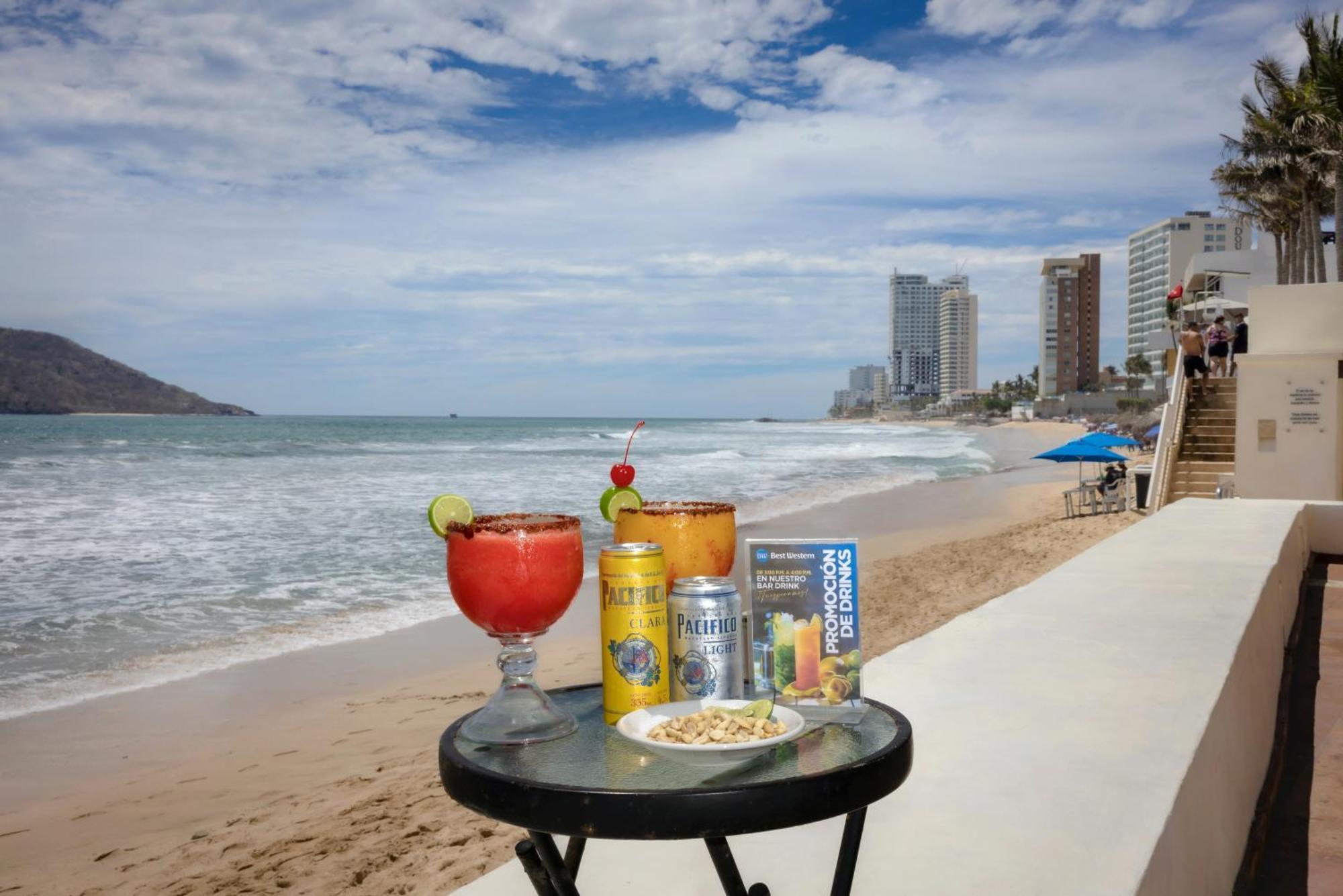 Best Western Hotel Posada Freeman Zona Dorada Mazatlan Exterior photo