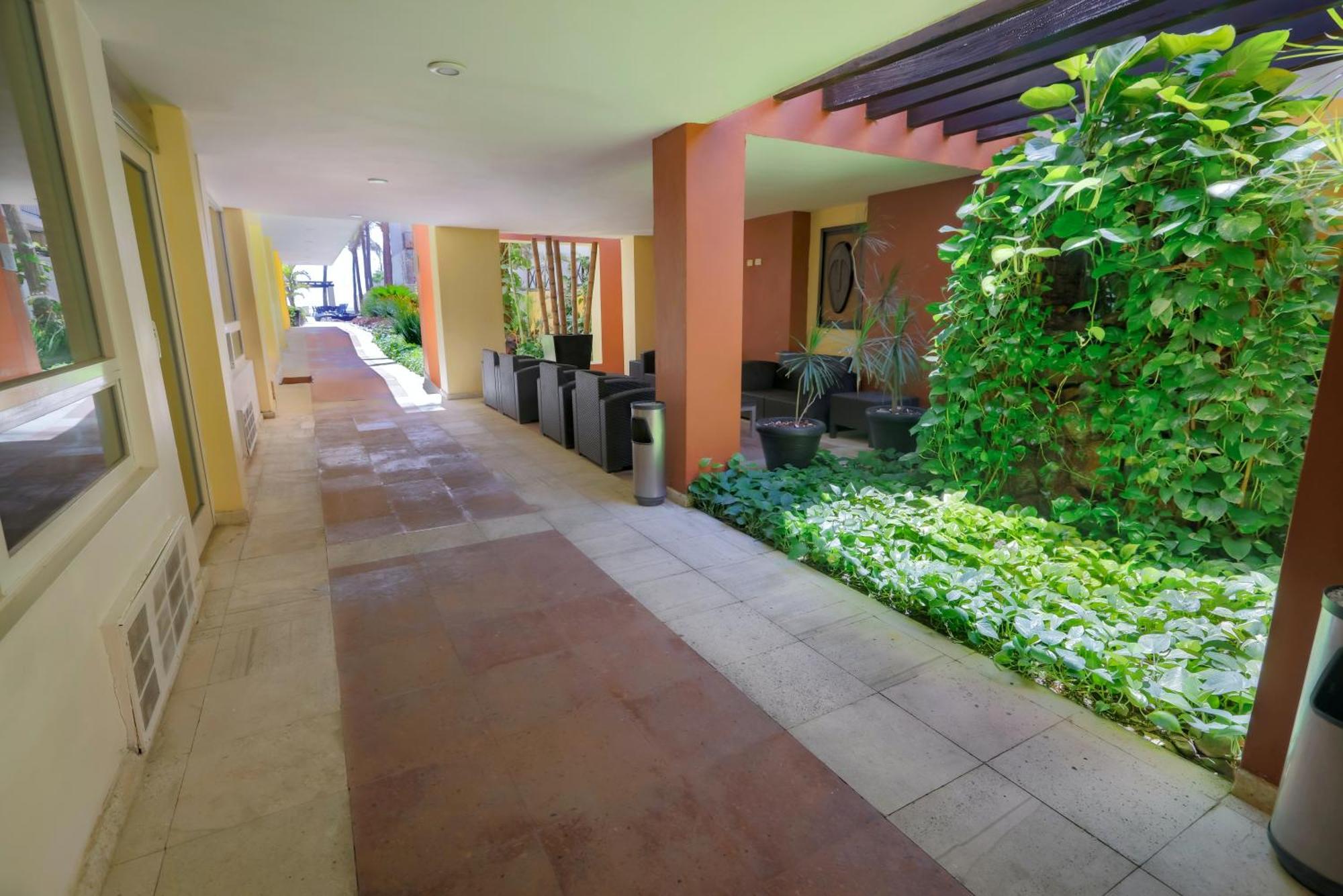 Best Western Hotel Posada Freeman Zona Dorada Mazatlan Exterior photo