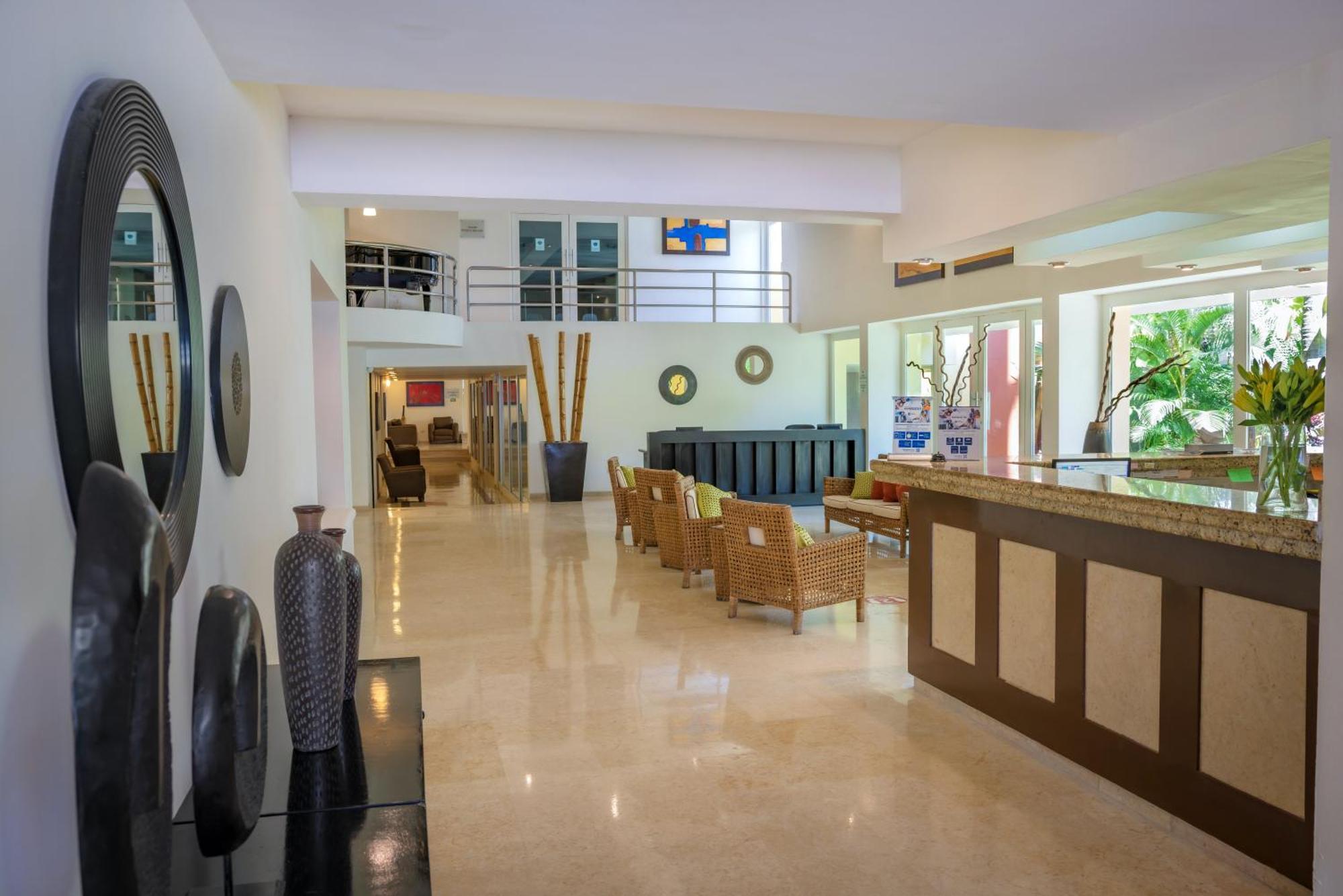 Best Western Hotel Posada Freeman Zona Dorada Mazatlan Exterior photo