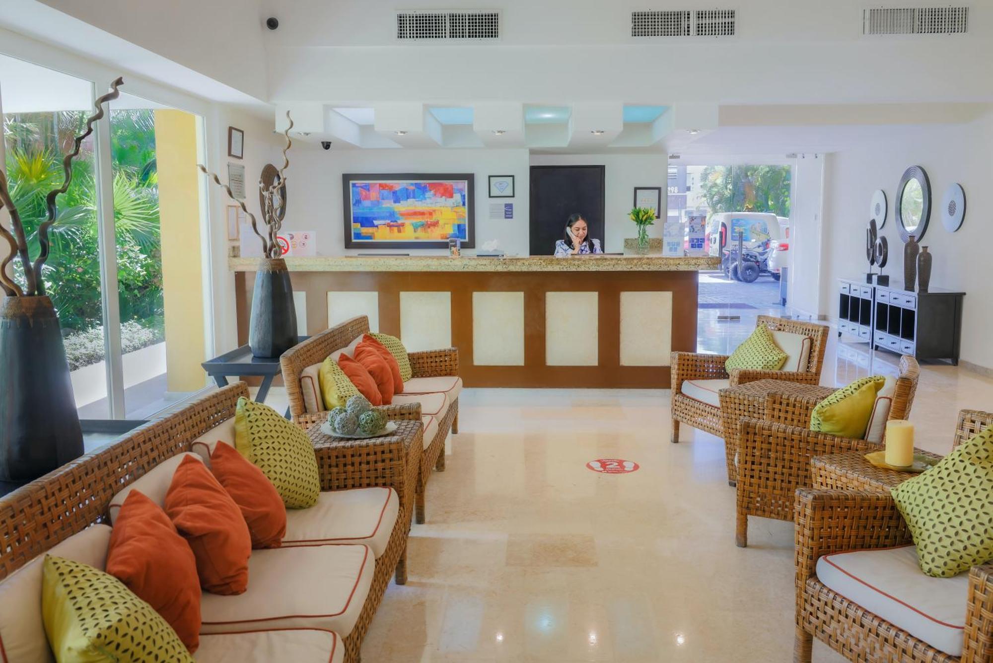 Best Western Hotel Posada Freeman Zona Dorada Mazatlan Exterior photo