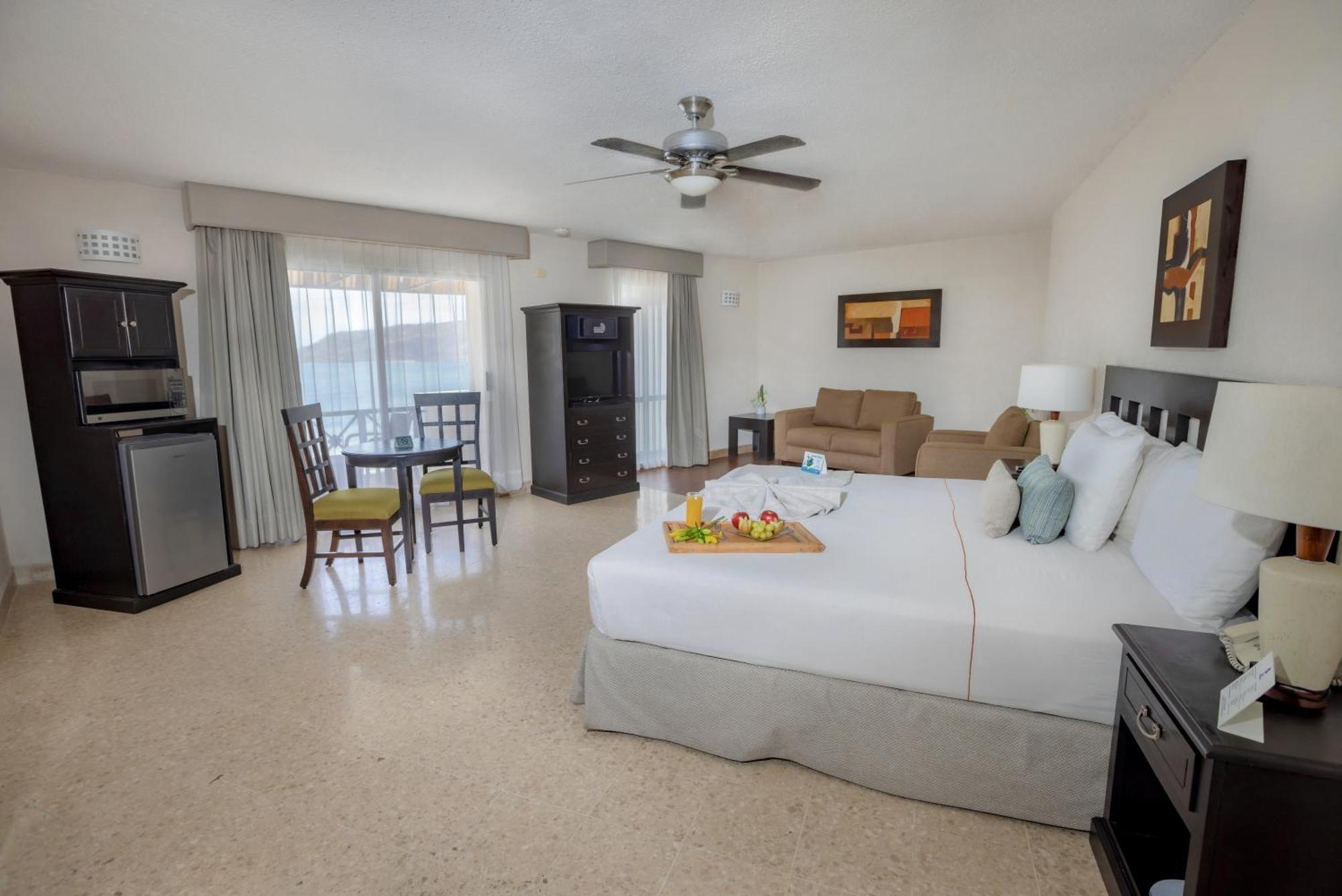 Best Western Hotel Posada Freeman Zona Dorada Mazatlan Exterior photo