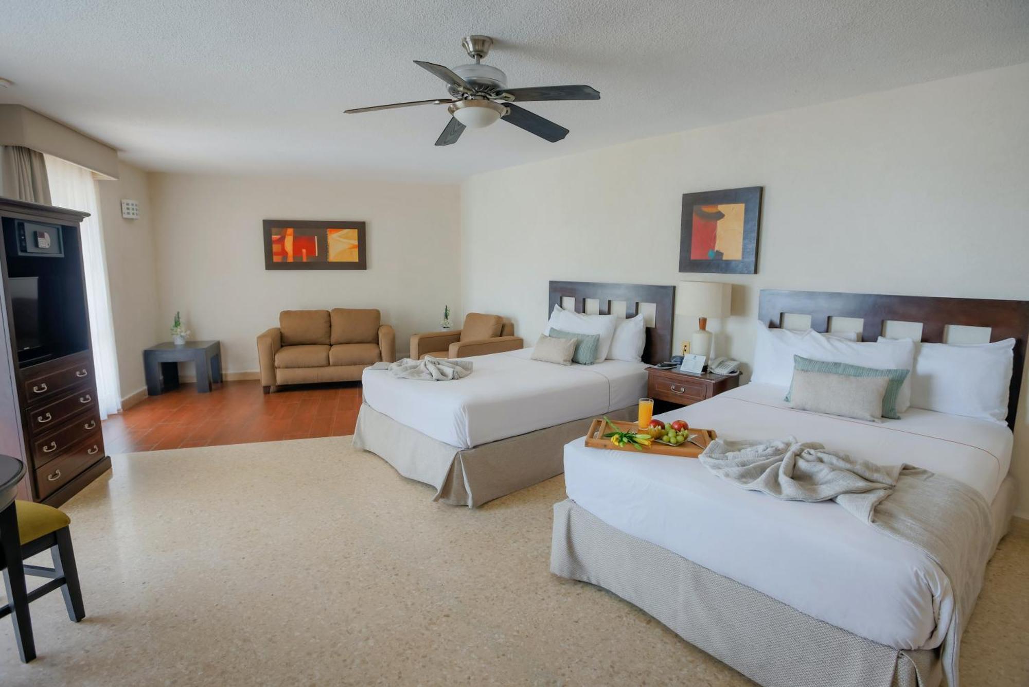 Best Western Hotel Posada Freeman Zona Dorada Mazatlan Exterior photo