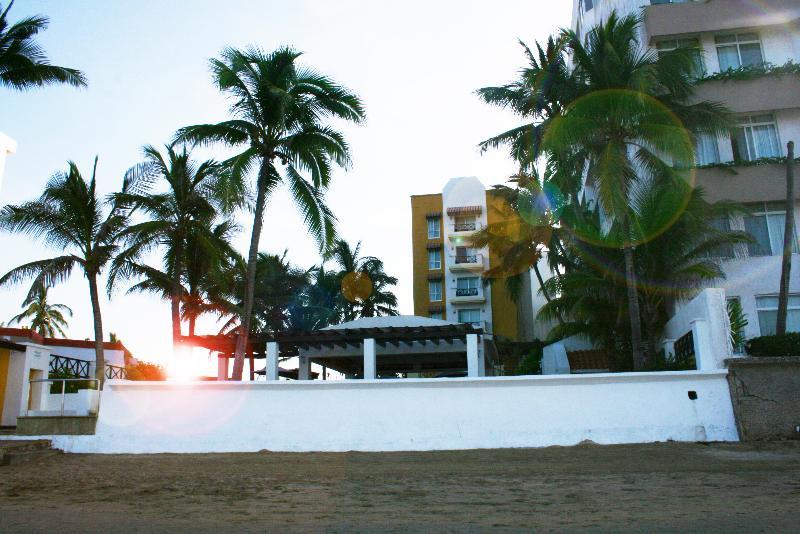 Best Western Hotel Posada Freeman Zona Dorada Mazatlan Exterior photo